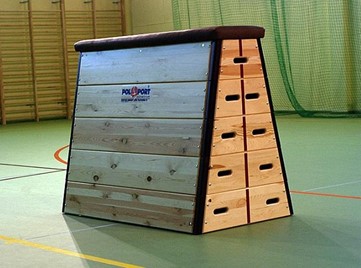 SKRZYNIA GIMNASTYCZNA Z WÓZKIEM 4 KOŁOWYM POLSPORT